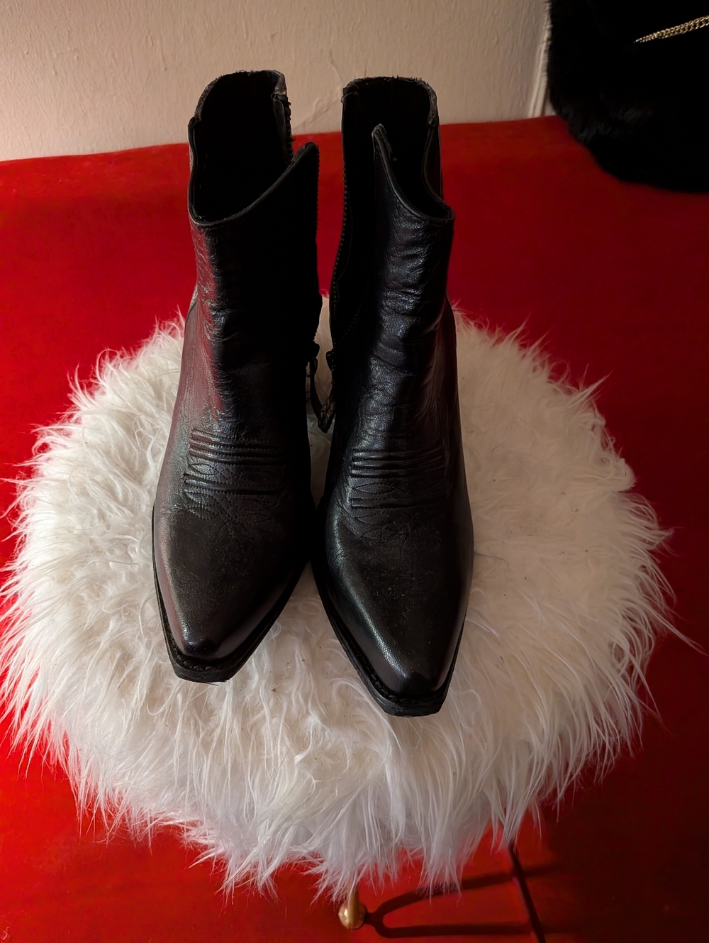 Ariat Black Pointed-Toe Western Ankle Boots